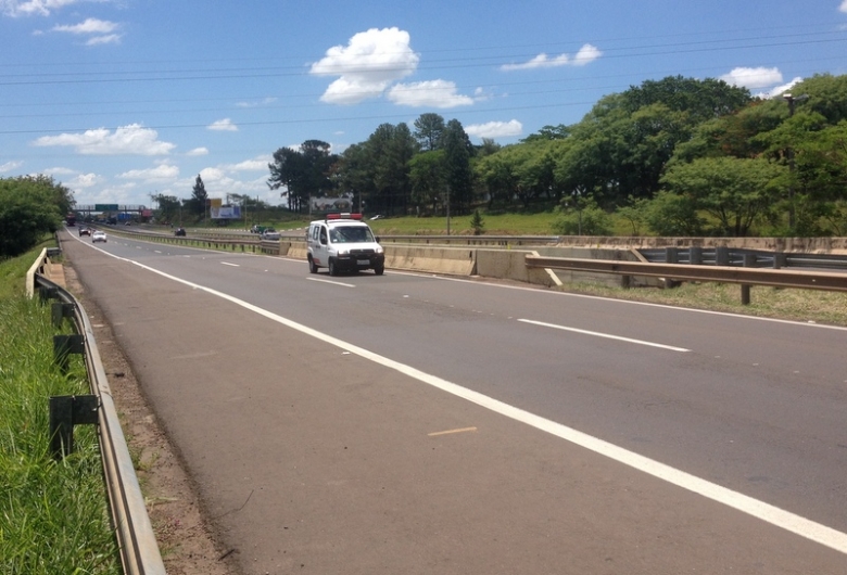 Ambulante fura pneu de carro da Prefeitura de Presidente Prudente e caso  vai parar na delegacia, Presidente Prudente e Região