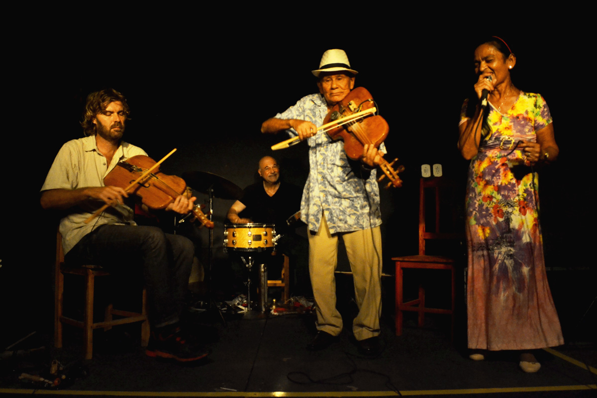 Tradição Improvisada mistura jazz com música regional (Foto: Ana Lima)