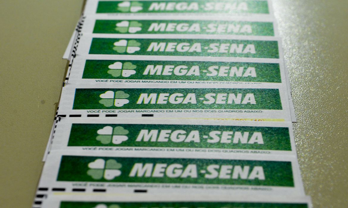 Mega Sena: bolão leva prêmio de R$ 104 milhões